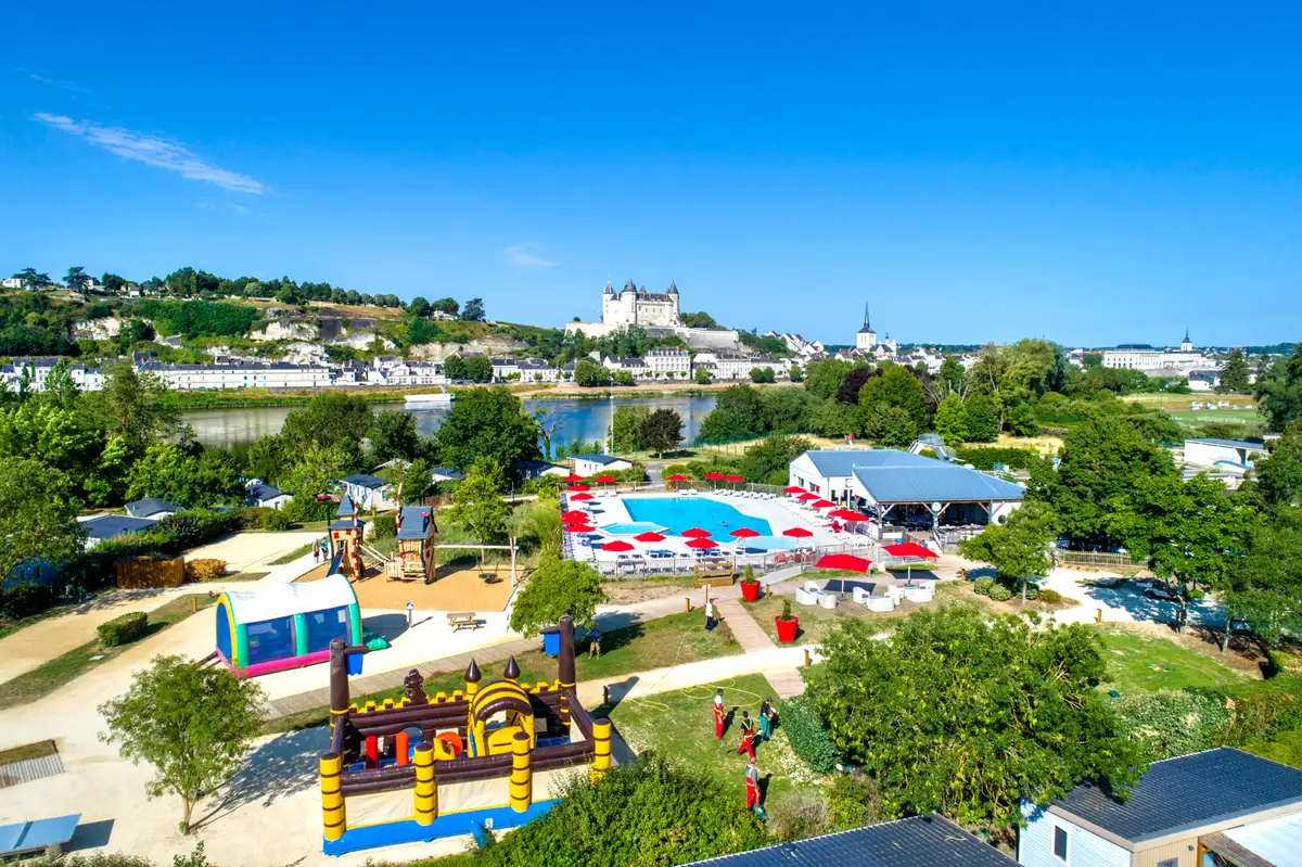 camping proche chateau