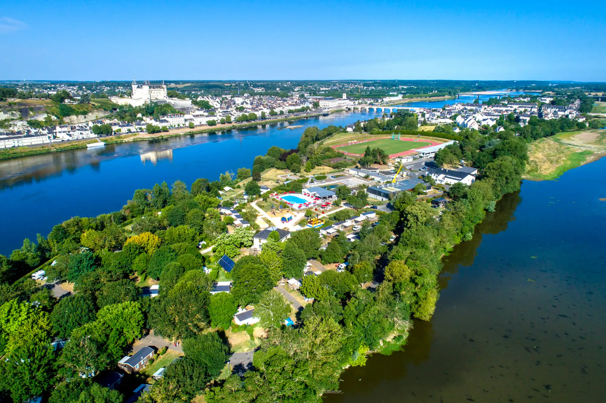 camping ile d offard saumur