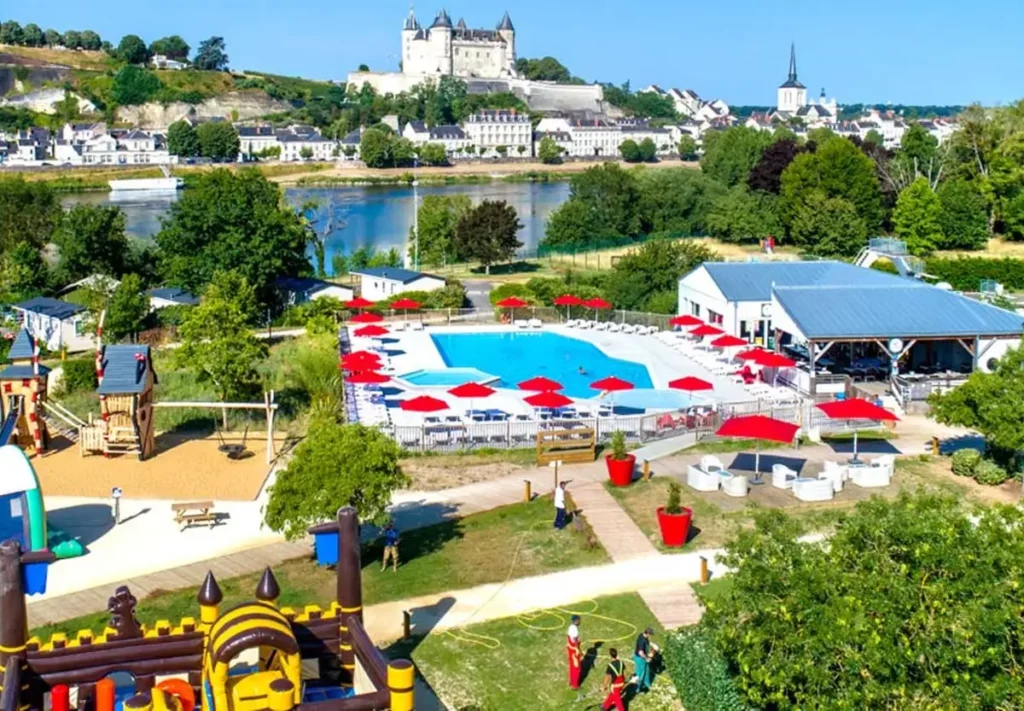 family campsite on the banks of the loire 1